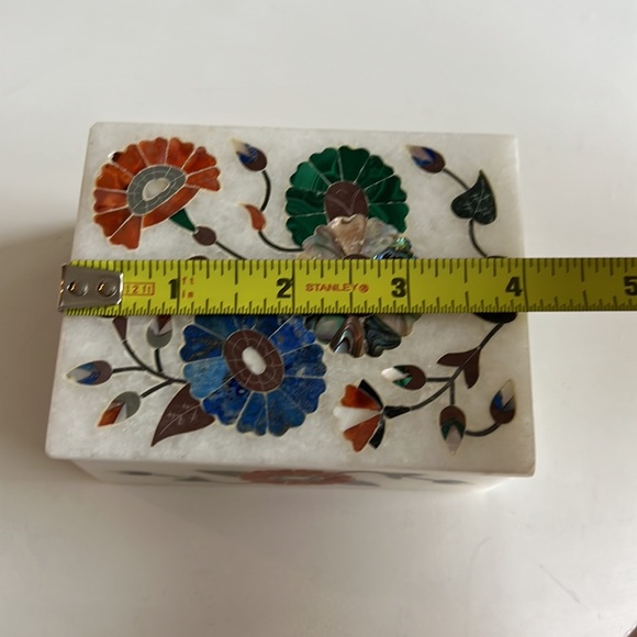 Floral Inlay Marble Box - Picture 13 of 16